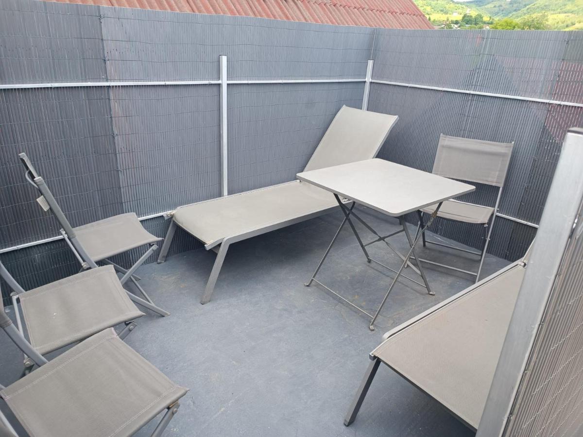 Pensiunea Schilacy Grosii Tiblesului Esterno foto